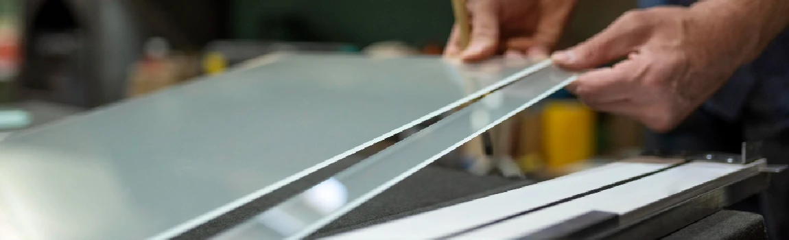 Emergency Glass Repair for Hospitality Businesses in Meadow Woods, FL